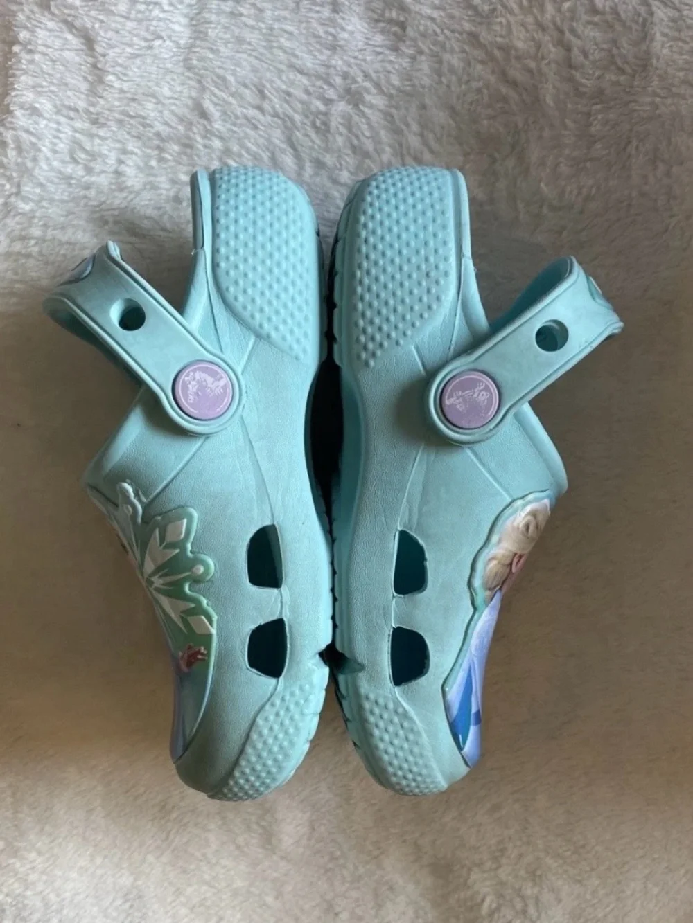CROCS Frozen II Light Blue Kids C9. Clog Sandals with Elsa & Anna Graphics